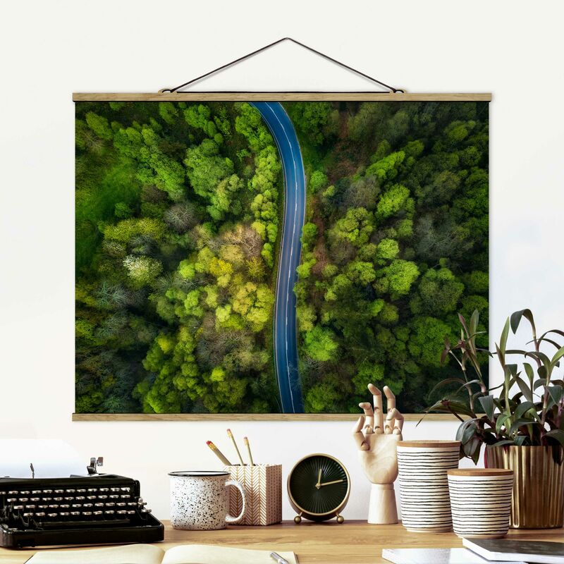 

Imagen de tela - Aerial View - Asphalt Road In The Forest - Apaisado 3:4 Dimensión LxA: 37.5cm x 50cm