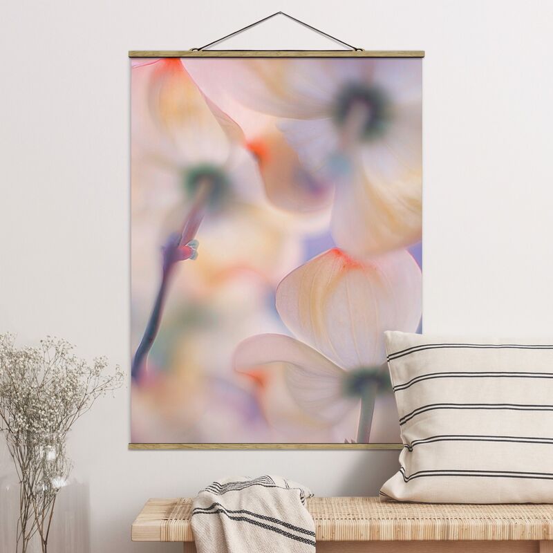 

Imagen de tela - Among Blossoms - Alto 4:3 Dimensión LxA: 46.5cm x 35cm