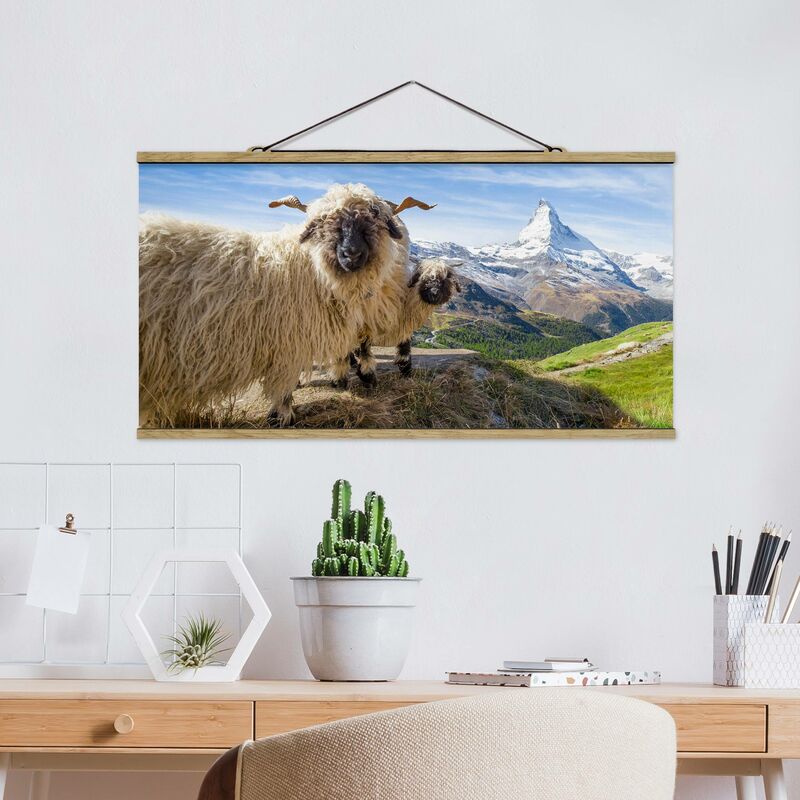 

Imagen de tela - Blacknose Sheep Of Zermatt - Apaisado 1:2 Dimensión LxA: 25cm x 50cm