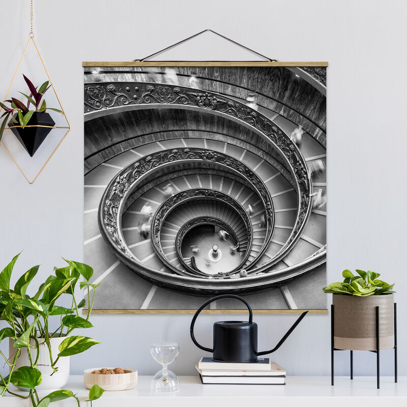 

Imagen de tela - Bramante Staircase - Cuadrado 1:1 Dimensión LxA: 80cm x 80cm