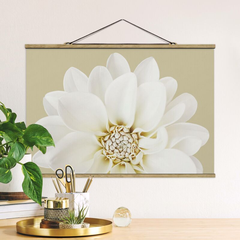 

Imagen de tela - Dahlia White Pastel Sand Colors - Apaisado 2:3 Dimensión LxA: 53.5cm x 80cm