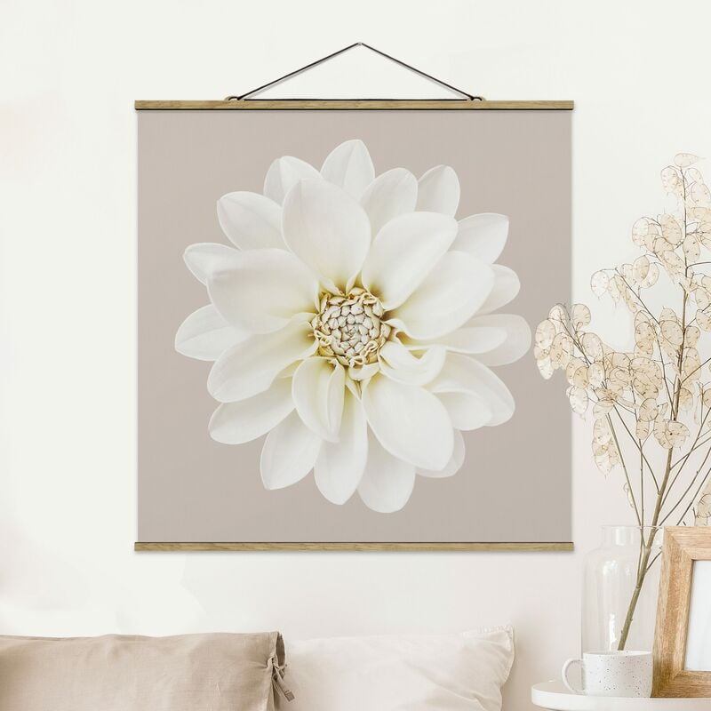 

Imagen de tela - Dahlia White Taupe Pastel Centered - Cuadrado 1:1 Dimensión LxA: 100cm x 100cm