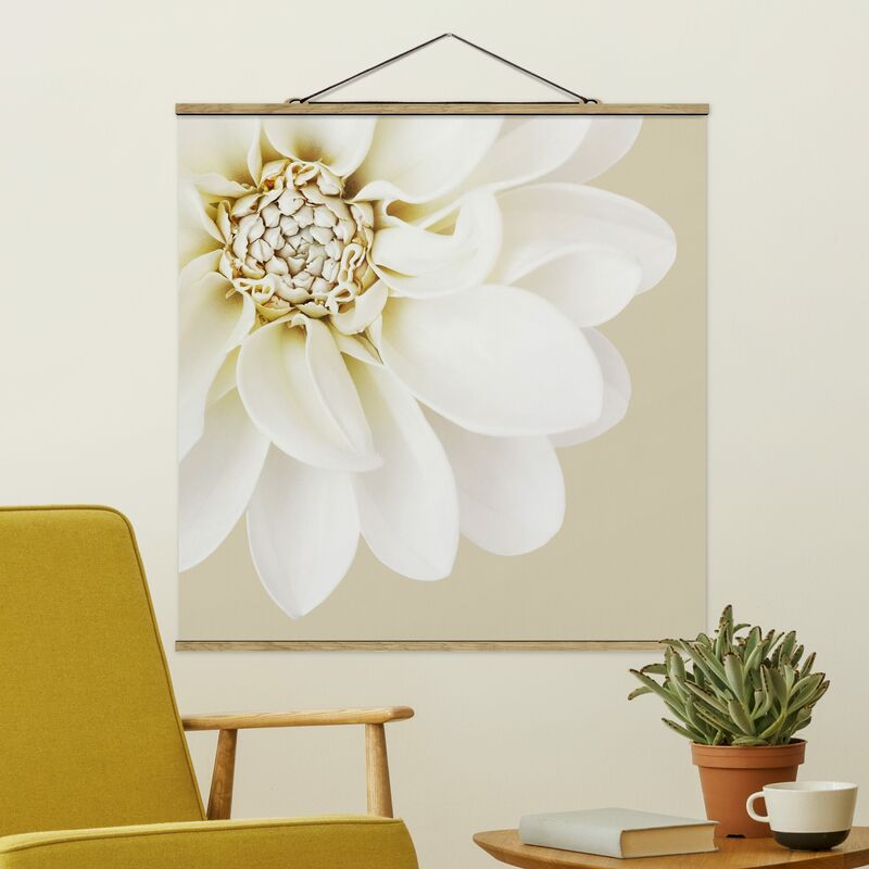 

Imagen de tela - Dahlia White Pastel Sand Colors - Cuadrado 1:1 Dimensión LxA: 50cm x 50cm