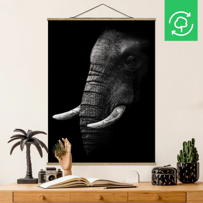 

Imagen de tela - Dark Elephant Portrait - Alto 4:3 Dimensión LxA: 46.5cm x 35cm