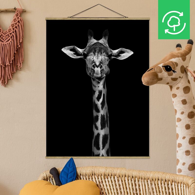 

Imagen de tela - Dark Giraffe Portrait - Alto 4:3 Dimensión LxA: 106.5cm x 80cm