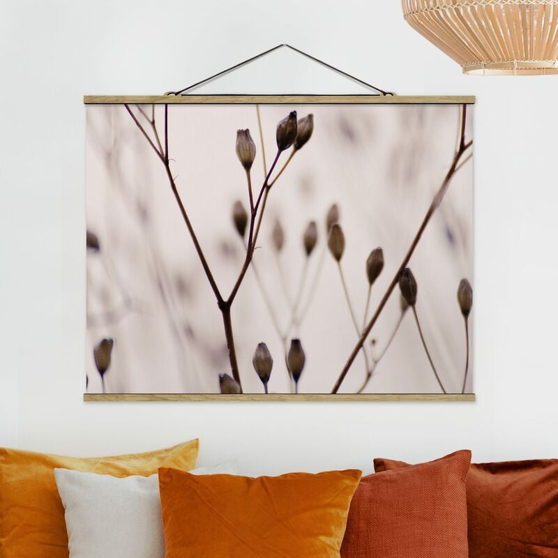 

Imagen de tela - Dark Buds On Wild Flower Twig - Apaisado 3:4 Dimensión LxA: 37.5cm x 50cm