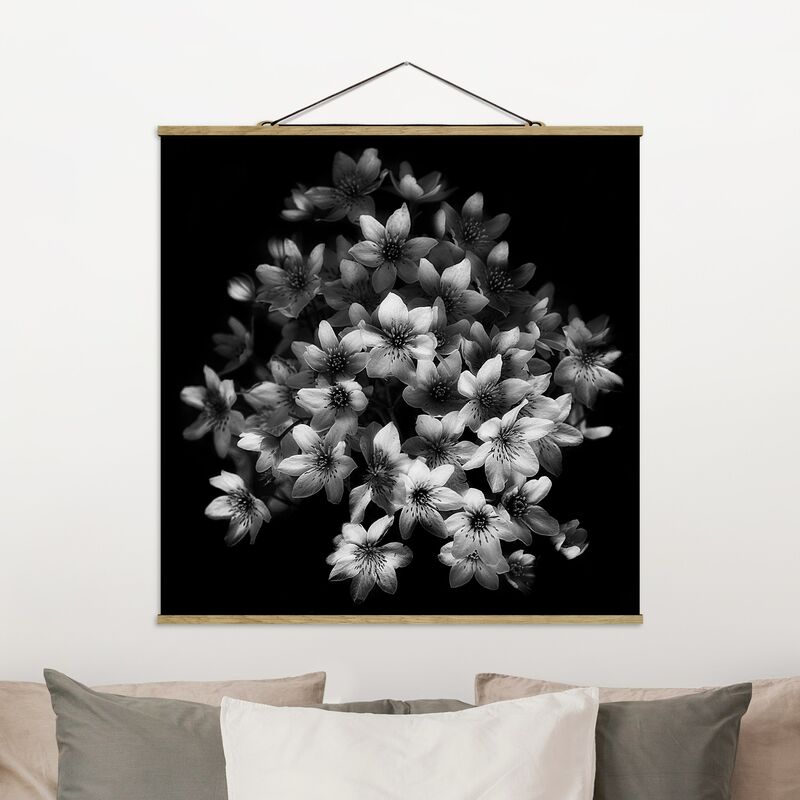 

Imagen de tela - Dark Clematis Strauss - Cuadrado 1:1 Dimensión LxA: 50cm x 50cm