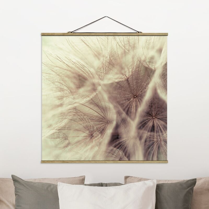 

Imagen de tela - Detailed And Dandelion Macro Shot With Vintage Blur Effect - Cuadrado 1:1 Dimensión LxA: 100cm x 100cm