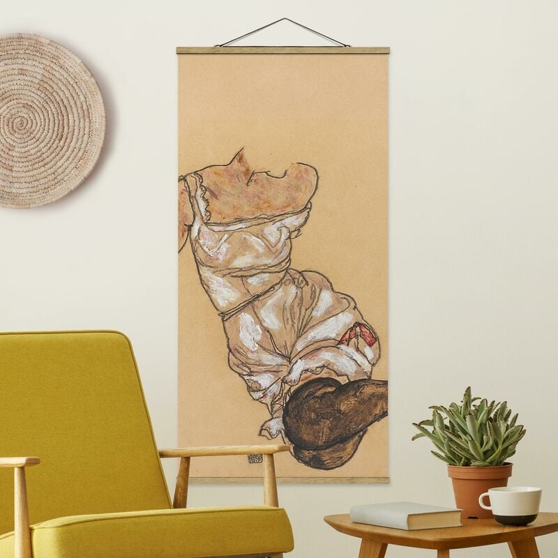 

Imagen de tela - Egon Schiele - Female Torso In Underwear - Alto 2:1 Dimensión LxA: 70cm x 35cm