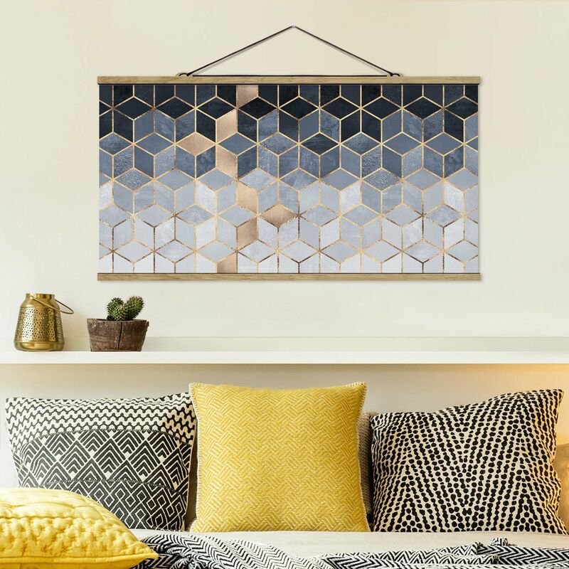 

Imagen de tela - Elisabeth Fredriksson - Blue White Golden Geometry - Apaisado 1:2 Dimensión LxA: 25cm x 50cm