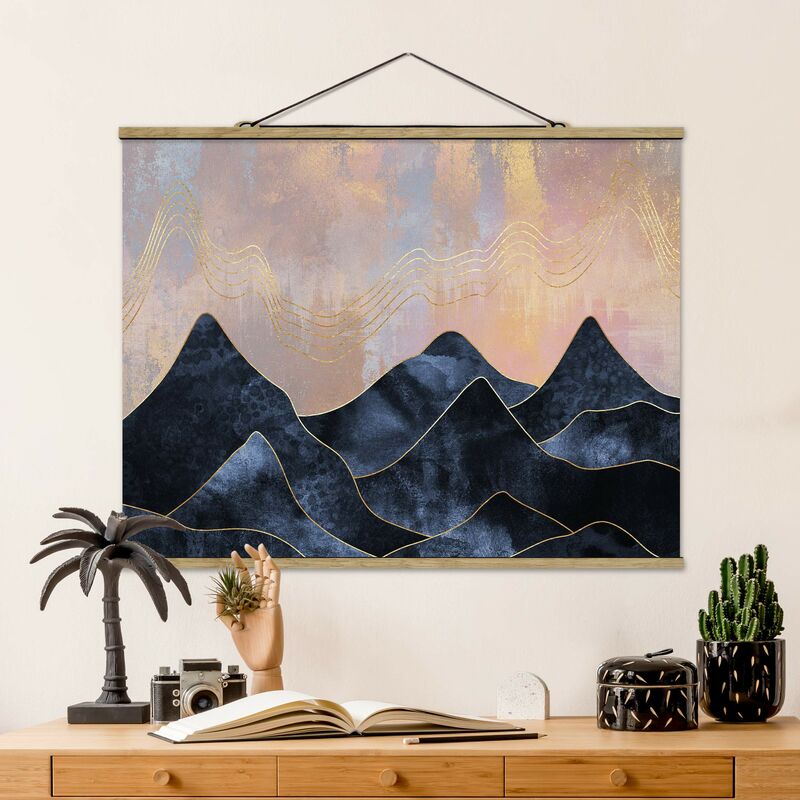 

Imagen de tela - Elisabeth Fredriksson - Golden Dawn Over Mountains - Apaisado 3:4 Dimensión LxA: 26cm x 35cm