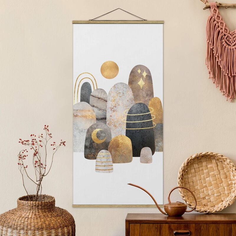 

Imagen de tela - Elisabeth Fredriksson - Golden Mountain With Moon - Alto 2:1 Dimensión LxA: 100cm x 50cm