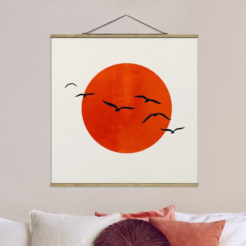 

Imagen de tela - Flock Of Birds In Front Of Red Sun I - Cuadrado 1:1 Dimensión LxA: 100cm x 100cm