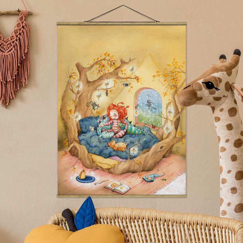 

Imagen de tela - Frida Cuddles With Her Friends - Alto 4:3 Dimensión LxA: 133.5cm x 100cm