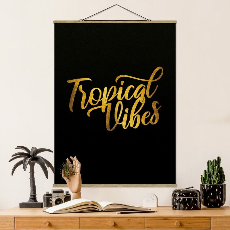

Imagen de tela - Gold - Tropical Vibes On Black - Alto 4:3 Dimensión LxA: 66.4cm x 50cm