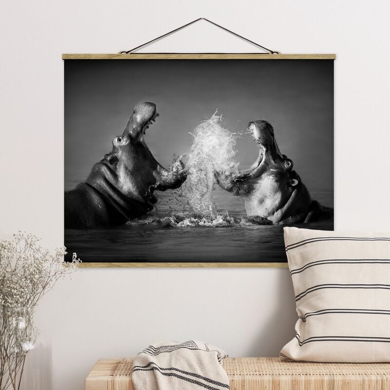 

Imagen de tela - Hippo Fight - Apaisado 3:4 Dimensión LxA: 60cm x 80cm