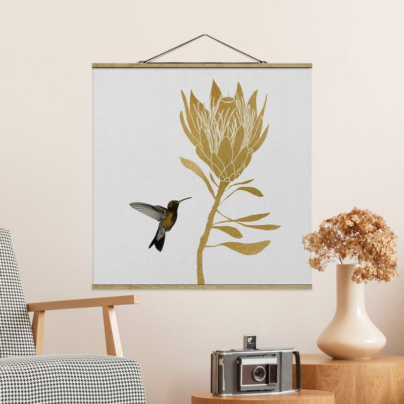 

Imagen de tela - Hummingbird And Tropical Golden Blossom - Cuadrado 1:1 Dimensión LxA: 100cm x 100cm