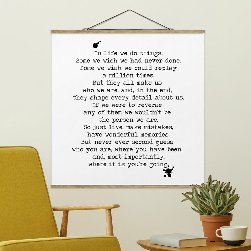 

Imagen de tela - In Life We Do Things - Cuadrado 1:1 Dimensión LxA: 80cm x 80cm
