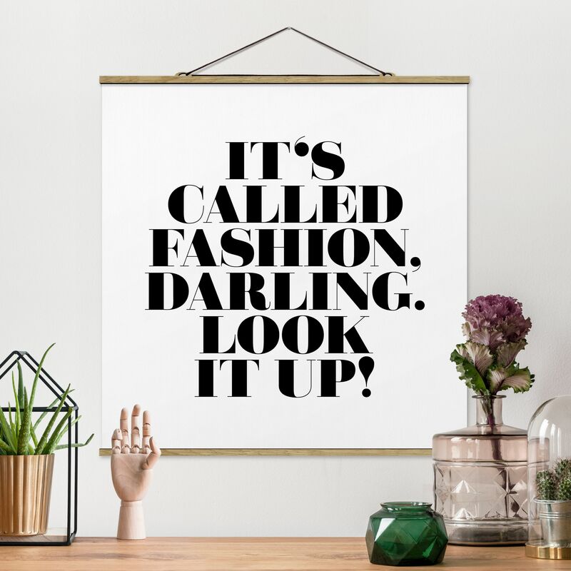 

Imagen de tela - It's Called Fashion, Darling - Cuadrado 1:1 Dimensión LxA: 100cm x 100cm
