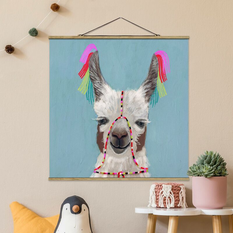 

Imagen de tela - Lama With Jewelry III - Cuadrado 1:1 Dimensión LxA: 80cm x 80cm