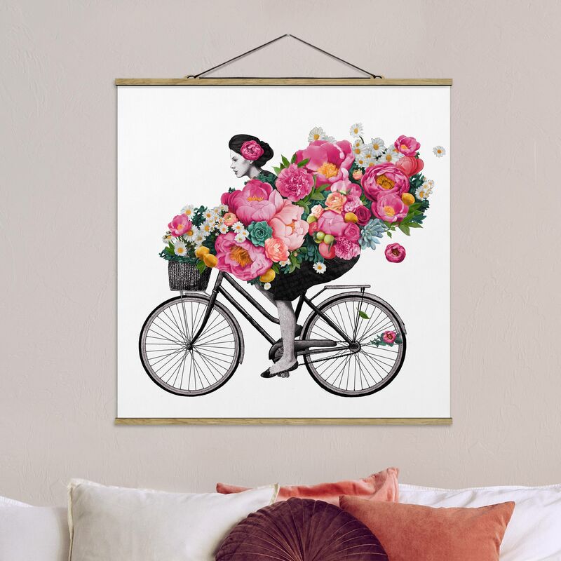 

Imagen de tela - Laura Graves - Illustration Woman On Bicycle Collage Colorful Flowers - Cuadrado 1:1 Dimensión LxA: 100cm x 100cm