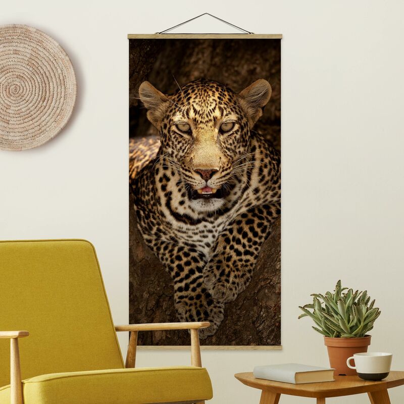 

Imagen de tela - Leopard Resting On A Tree - Alto 2:1 Dimensión LxA: 100cm x 50cm