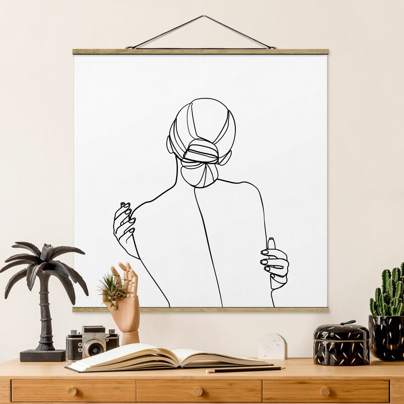 

Imagen de tela - Line Art Woman Back Black And White - Cuadrado 1:1 Dimensión LxA: 35cm x 35cm