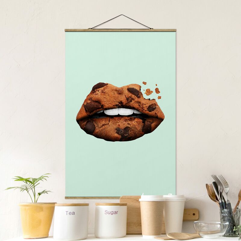 

Imagen de tela - Lips With Biscuit - Alto 3:2 Dimensión LxA: 52.5cm x 35cm