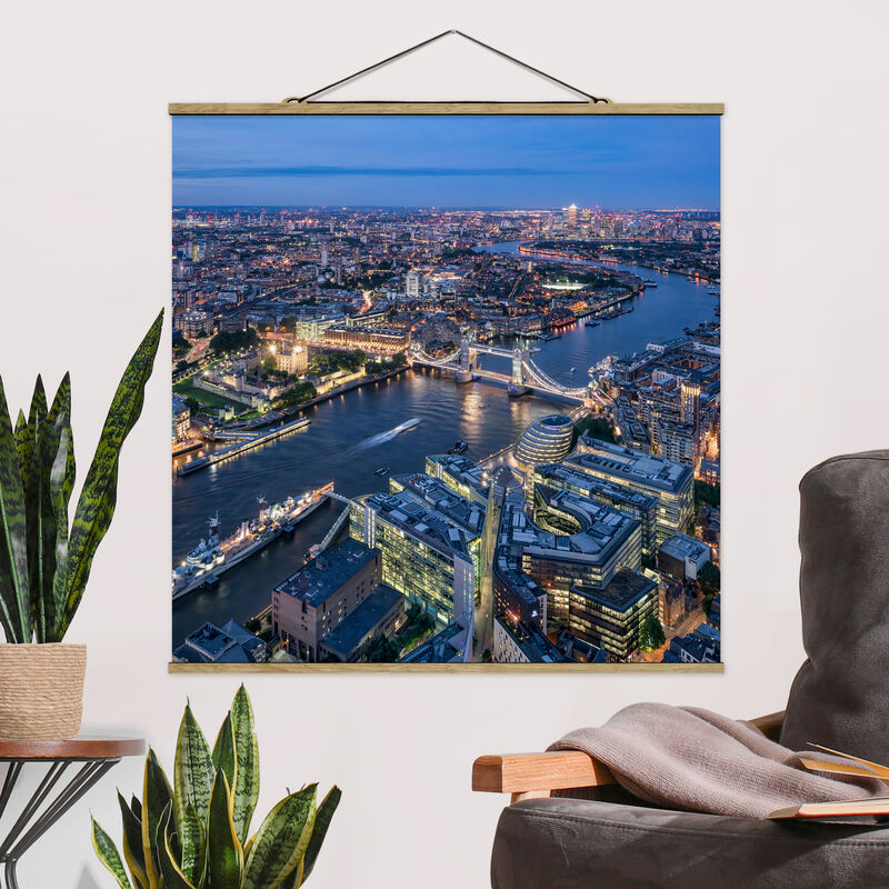 

Imagen de tela - London At Night - Cuadrado 1:1 Dimensión LxA: 100cm x 100cm