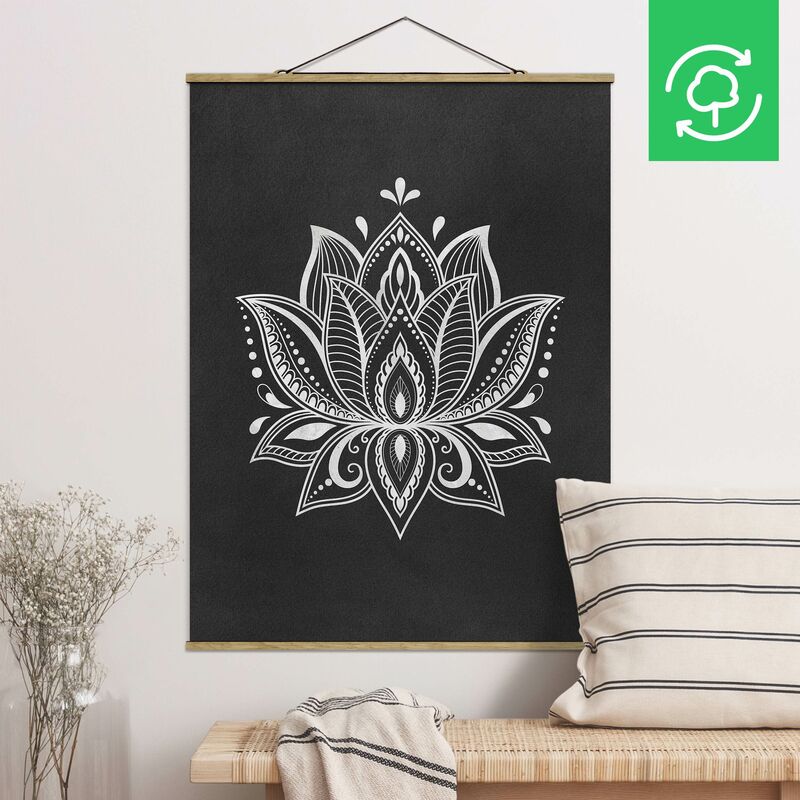 

Imagen de tela - Lotus Illustration White Black - Alto 4:3 Dimensión LxA: 106.5cm x 80cm