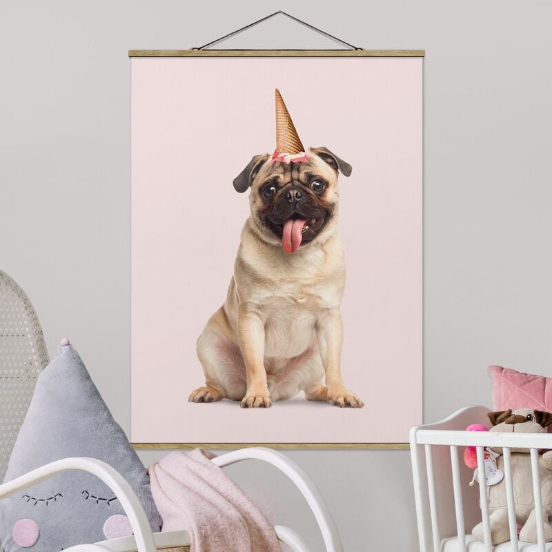 

Imagen de tela - Mops With Ice Cream Cone - Alto 4:3 Dimensión LxA: 106.5cm x 80cm