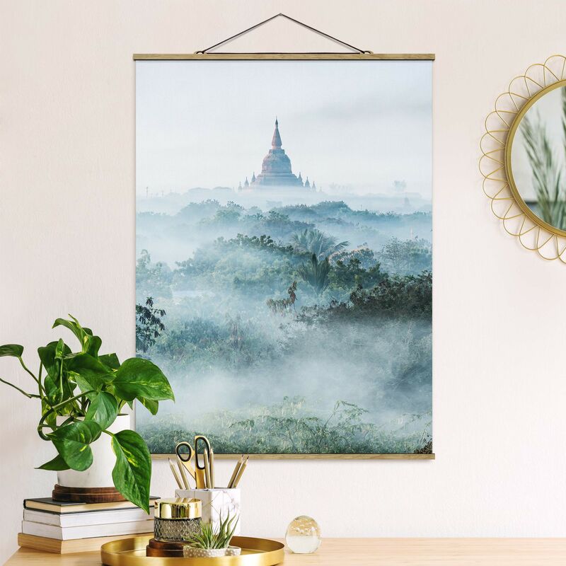

Imagen de tela - Morning Fog Over The Jungle Of Bagan - Alto 4:3 Dimensión LxA: 66.4cm x 50cm
