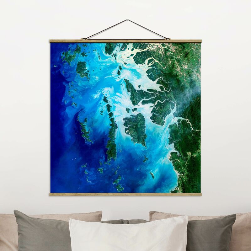 

Imagen de tela - NASA Picture Archipelago Southeast Asia - Cuadrado 1:1 Dimensión LxA: 80cm x 80cm