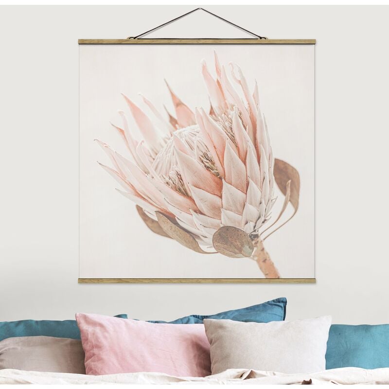 

Imagen de tela - Protea Queen Of Flowers - Cuadrado 1:1 Dimensión LxA: 80cm x 80cm