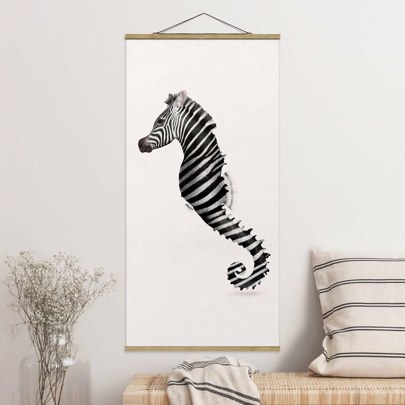 

Imagen de tela - Seahorse With Zebra Stripes - Alto 2:1 Dimensión LxA: 100cm x 50cm