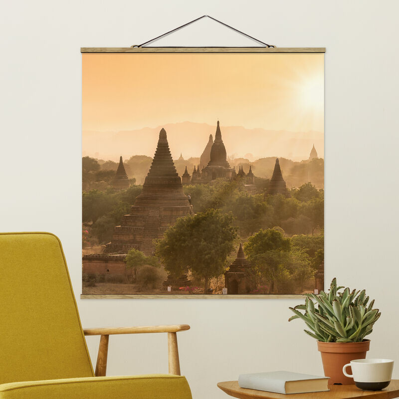 

Imagen de tela - Sun Setting Over Bagan - Cuadrado 1:1 Dimensión LxA: 80cm x 80cm