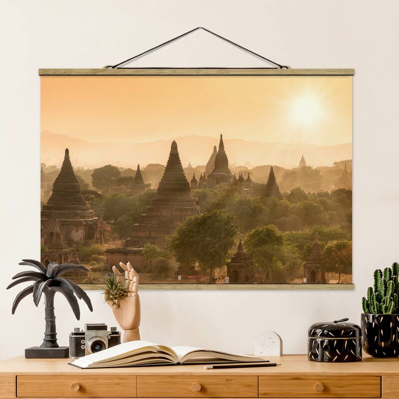 

Imagen de tela - Sun Setting Over Bagan - Apaisado 2:3 Dimensión LxA: 23.5cm x 35cm