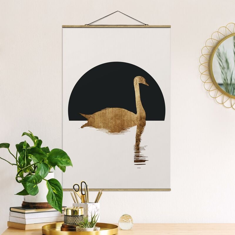 

Imagen de tela - Swan Gold - Alto 3:2 Dimensión LxA: 52.5cm x 35cm