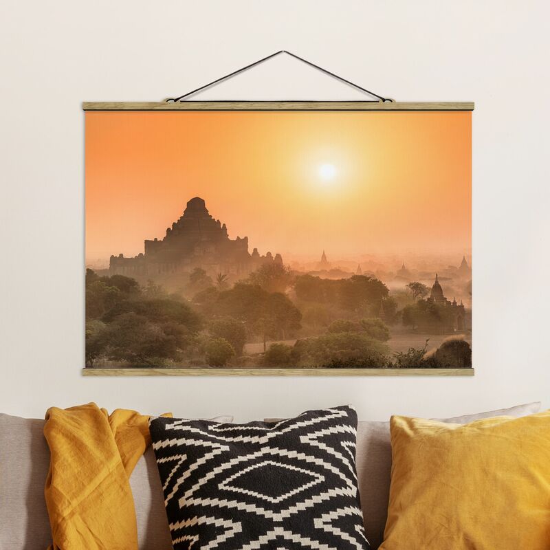 

Imagen de tela - Temple Complex Bathed In Light - Apaisado 2:3 Dimensión LxA: 66.5cm x 100cm