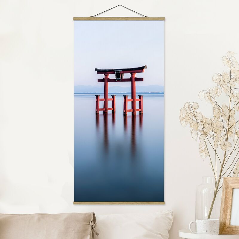 

Imagen de tela - Torii In Water - Alto 2:1 Dimensión LxA: 70cm x 35cm