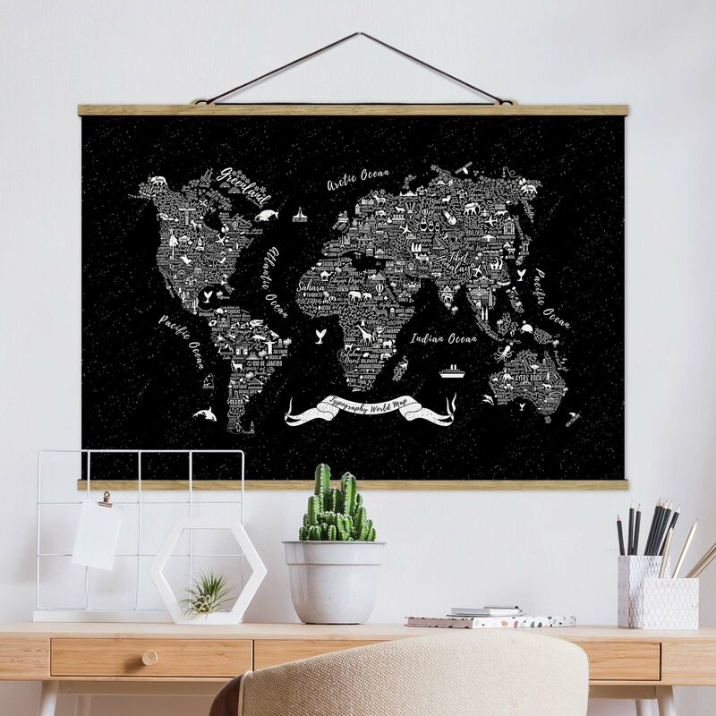 

Imagen de tela - Typography World Map Black - Apaisado 2:3 Dimensión LxA: 23.5cm x 35cm