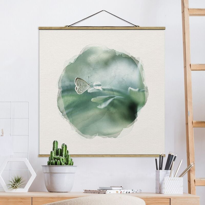 

Imagen de tela - Watercolors - Butterfly And Dew Drops In Pastel Green - Cuadrado 1:1 Dimensión LxA: 80cm x 80cm