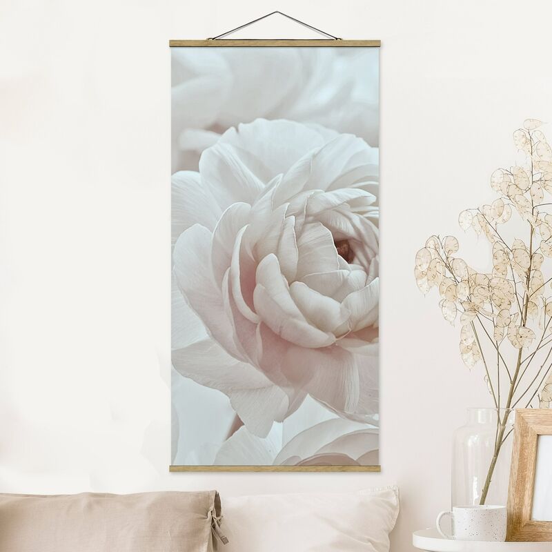 

Imagen de tela - White Flower In An Ocean Of Flowers - Alto 2:1 Dimensión LxA: 100cm x 50cm