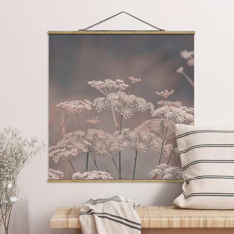 

Imagen de tela - Wild Apiaceae - Cuadrado 1:1 Dimensión LxA: 100cm x 100cm