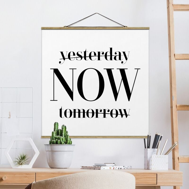 

Imagen de tela - Yesterday Now Tomorrow - Cuadrado 1:1 Dimensión LxA: 100cm x 100cm