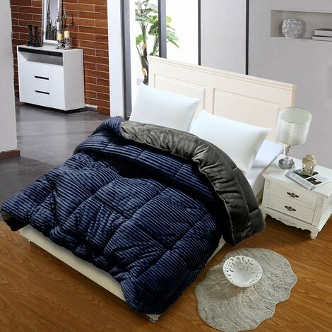 Couette Coton Club SAMPUR bleue - Chaude 400 g/m² - Thermorégulatrice - 100% microfibre - 240 x 260 cm