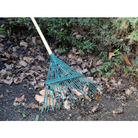 Faithfull RI10-CRSLRWH22FT Countryman Leaf Rake 22 Flat Tines FAICOULRF