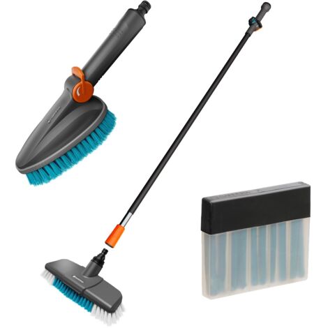 Gardena Cleansystem Brush Hard & 150cm Handle Patio Path Cleaning & Hand Brush (1/5)