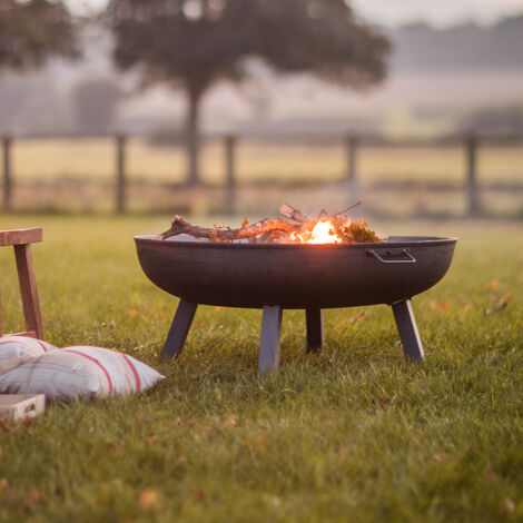Garden Trading Foscot Large Round Fire Pit Basket Bowl Outdoor Heater