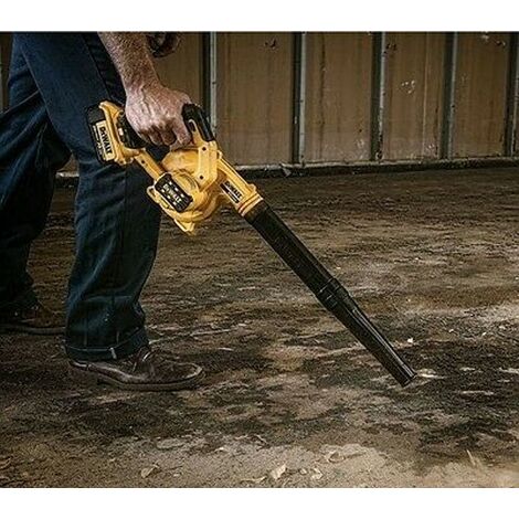 18v dewalt leaf blower hot sale